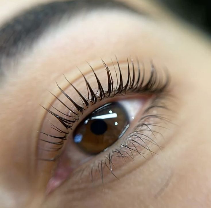 Lash Lifting
